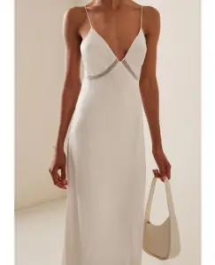760 favorite-daughter-ivory-the-blackberry-dress